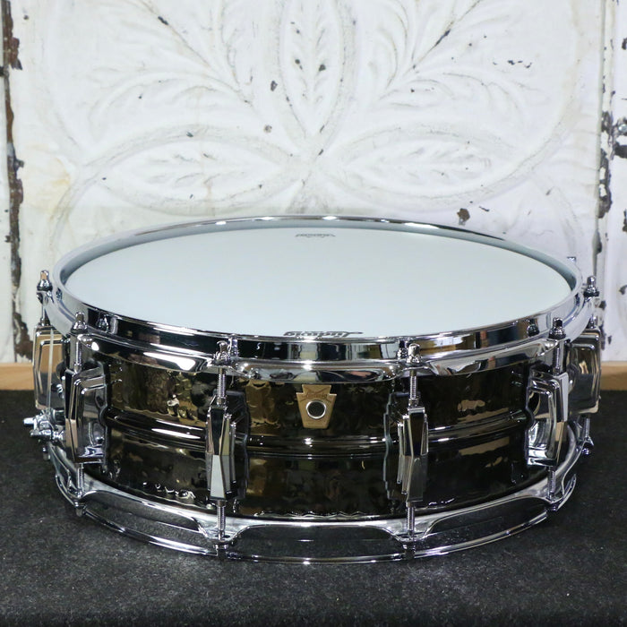 Ludwig Hammered Black Beauty LB416K Snare Drum 14X5in