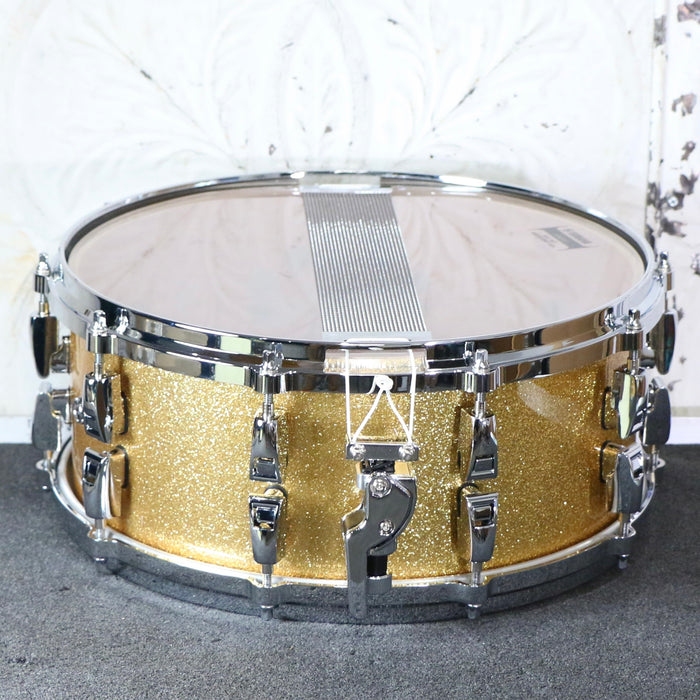 Yamaha Absolute Hybrid Maple Snare Drum 14X6in - Gold Champagne Sparkle