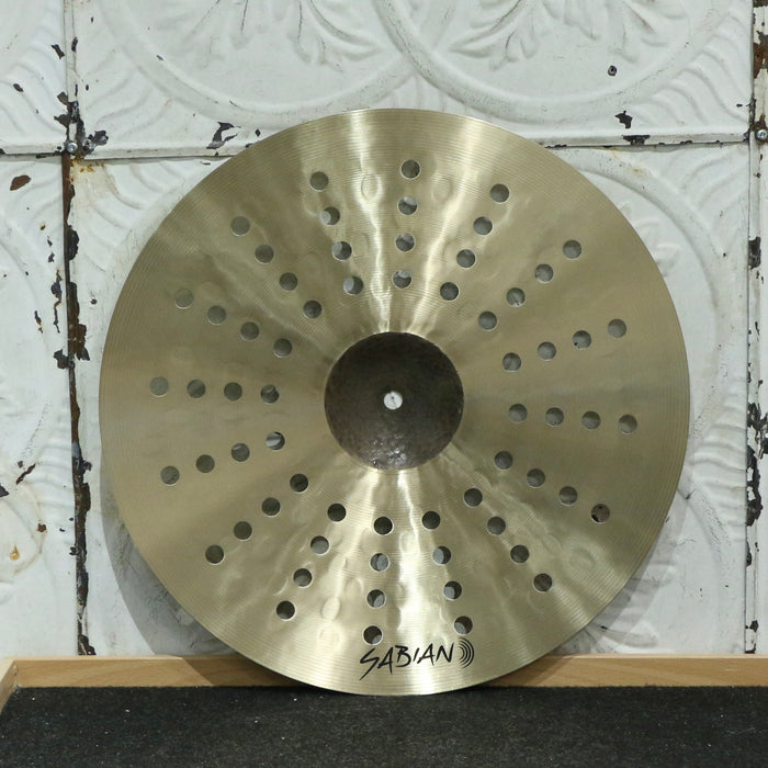 Cymbale crash Sabian HHX Complex Aero 16po (884g)