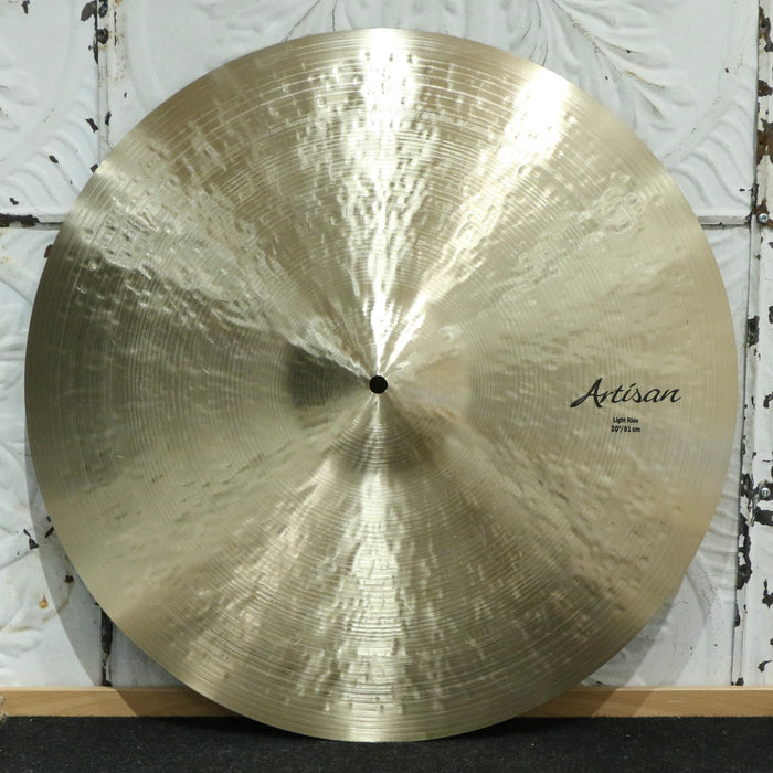 Sabian Artisan Light Ride Cymbal 20in (2186g) - avec étui