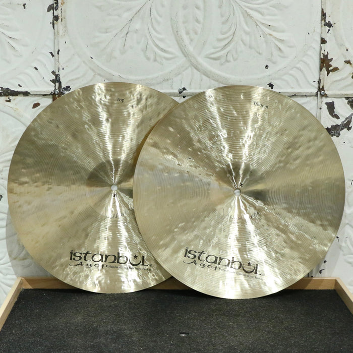 Cymbales hi-hat Istanbul Agop Traditional Jazz 15po (998/1180g)