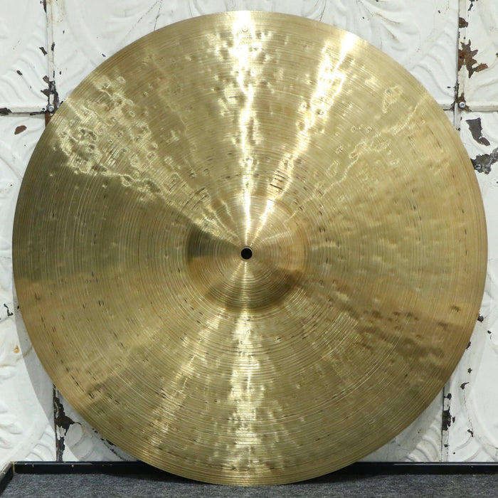 Cymbale ride Istanbul Agop 30e Anniversaire 22po (2336g) - avec étui