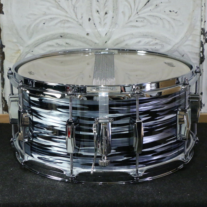 Ludwig Classic Maple Snare Drum 14X6.5in - Black Oyster