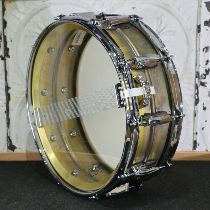 B-Stock Ludwig Raw Brass Phonic Snare Drum 14X5in