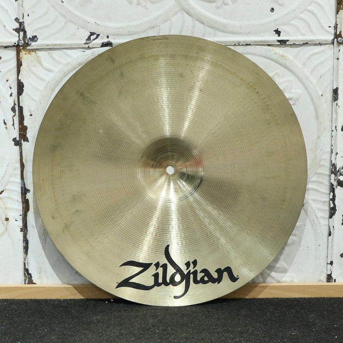 Cymbale crash usagée Zildjian Avedis Medium Thin Suspended 16po (1096g)