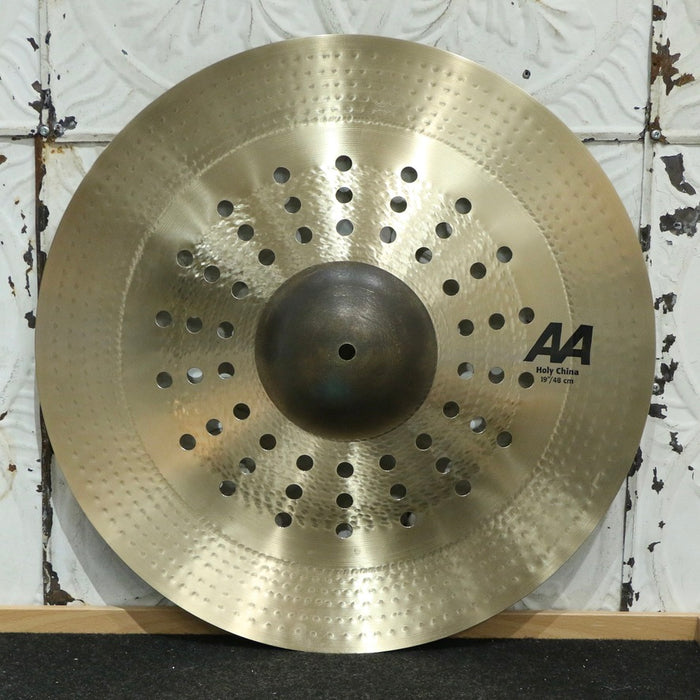 Cymbale chinoise Sabian AA Holy China 19po (1288g)