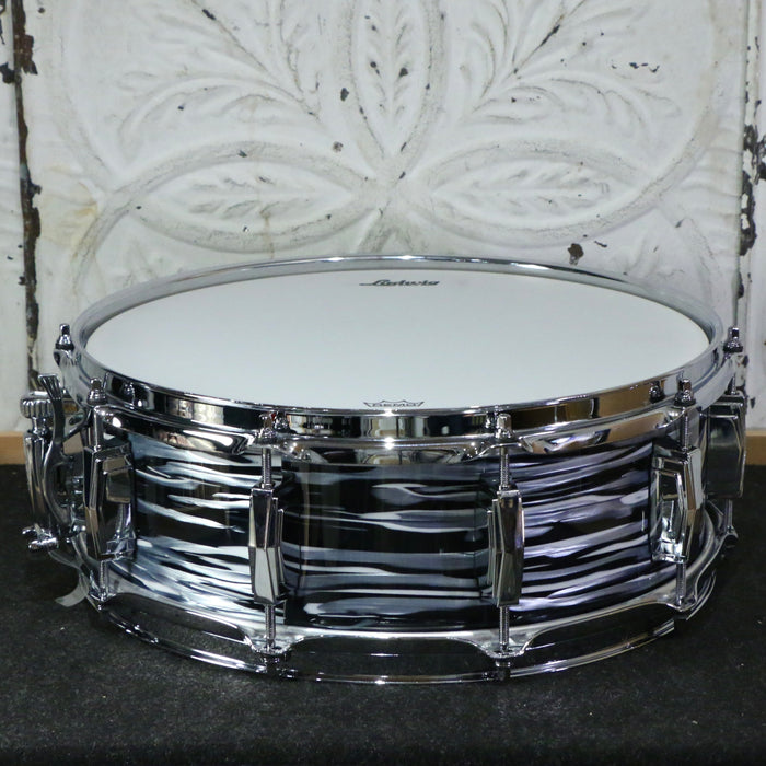 Caisse claire Ludwig Classic Maple 14X5.5po - Black Oyster