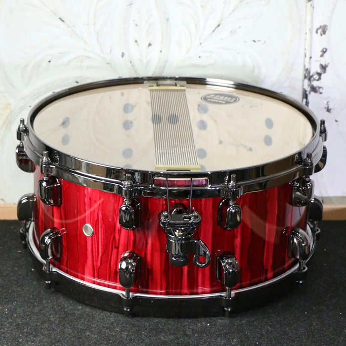 Caisse claire usagée Tama Starclassic Performer 14X6.5po - Crimson Red Waterfall