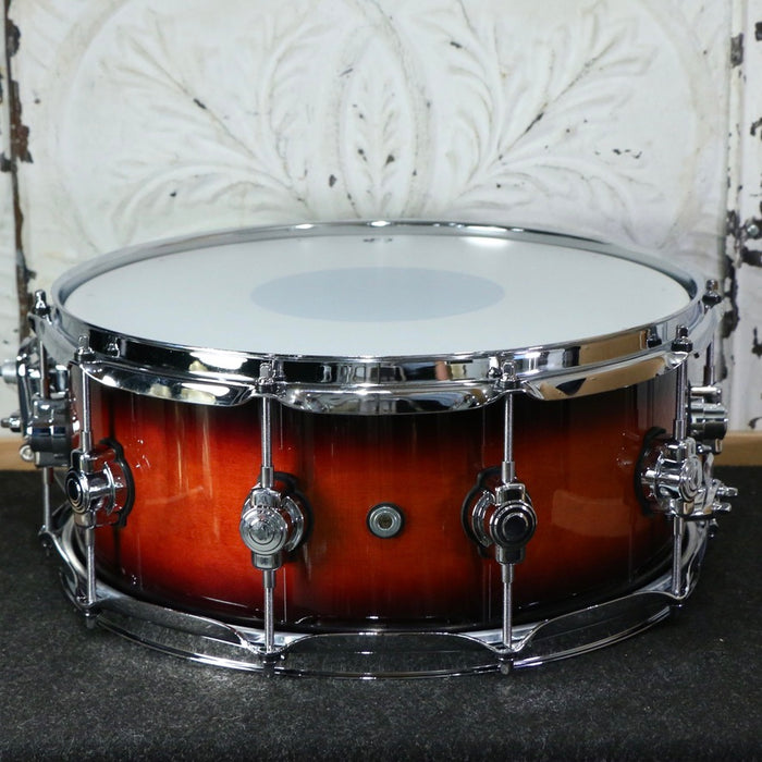 Caisse claire DW Design 14X6po - Tobacco Burst