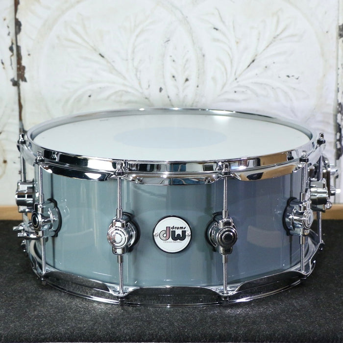 Caisse claire DW Design 14X6po - Steel Grey