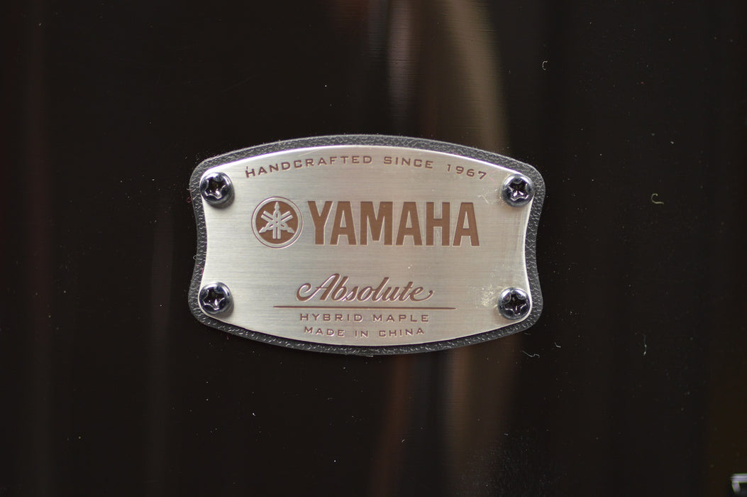 Yamaha Absolute Maple Hybrid Floor Tom 14x13in - solid black