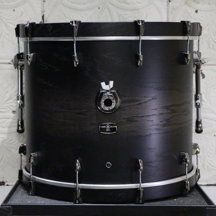 Yamaha Live Oak Hybrid Drum Kit 22-10-12-16in - Uzu Charcoal Sunburst