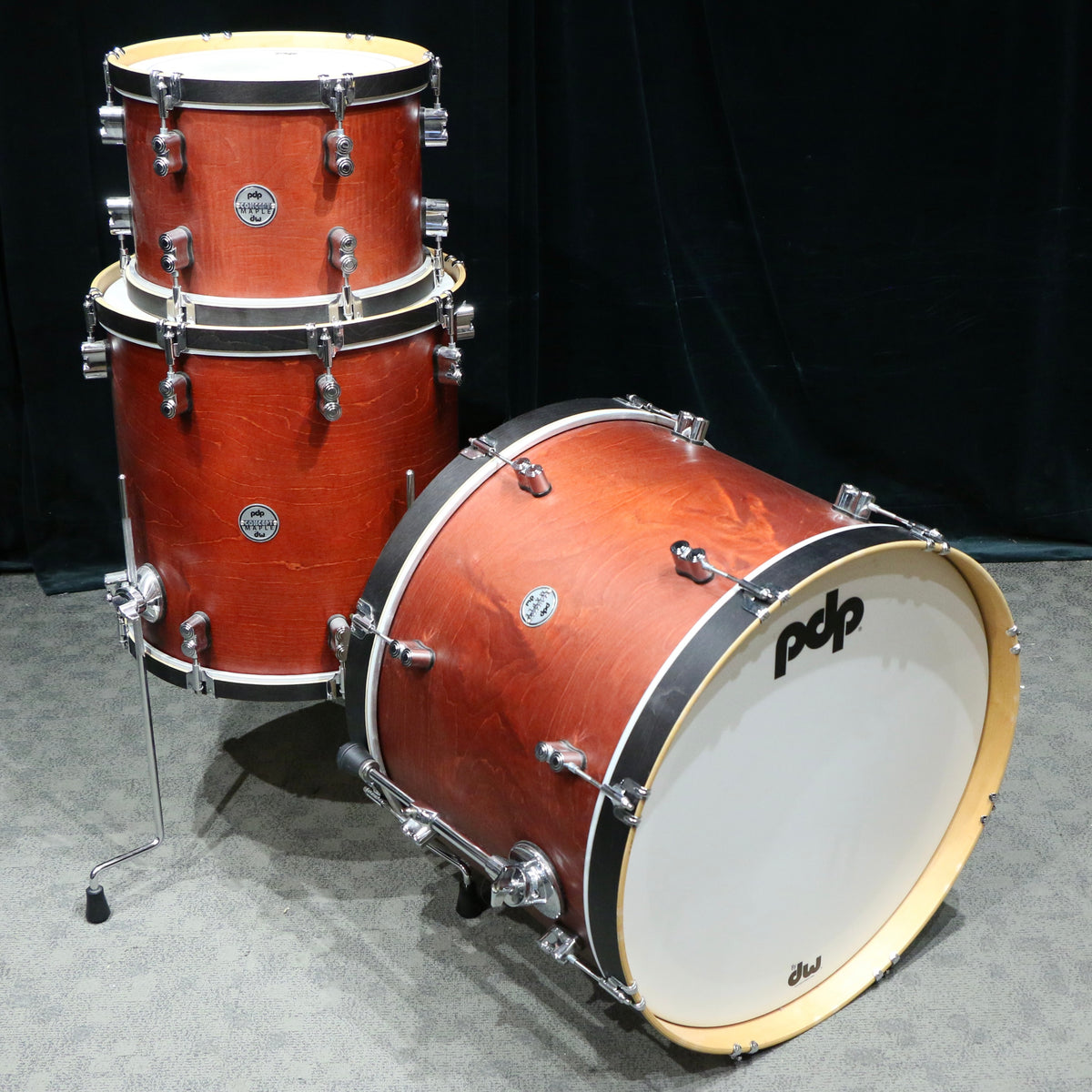 Used PDP Concept Maple Drum Kit 24-13-16in - Timpano-percussion