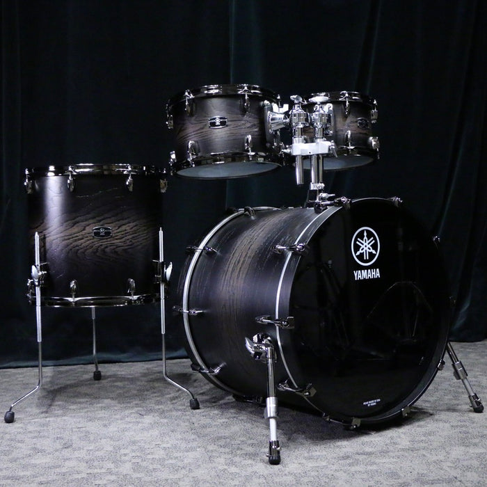 Yamaha Live Oak Hybrid Drum Kit 22-10-12-16in - Uzu Charcoal Sunburst