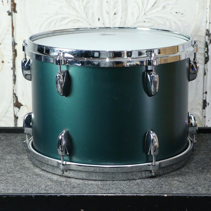 Batterie Gretsch USA Custom 22-13-16po - Satin Cadillac Green