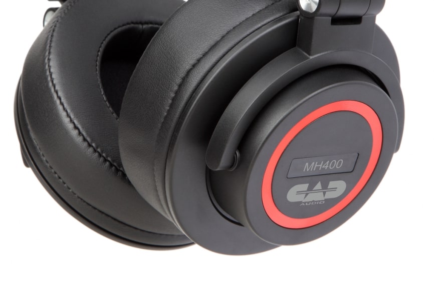 Écouteurs CAD Closed-Back Studio Headphones With 50mm Drivers, noir