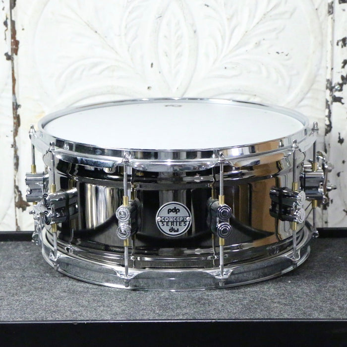 PDP Concept Series Black Nickel over Steel Snare 14X6.5in