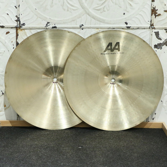 Cymbales hi-hat usagées Sabian AA Regular 14po (988/1444g)