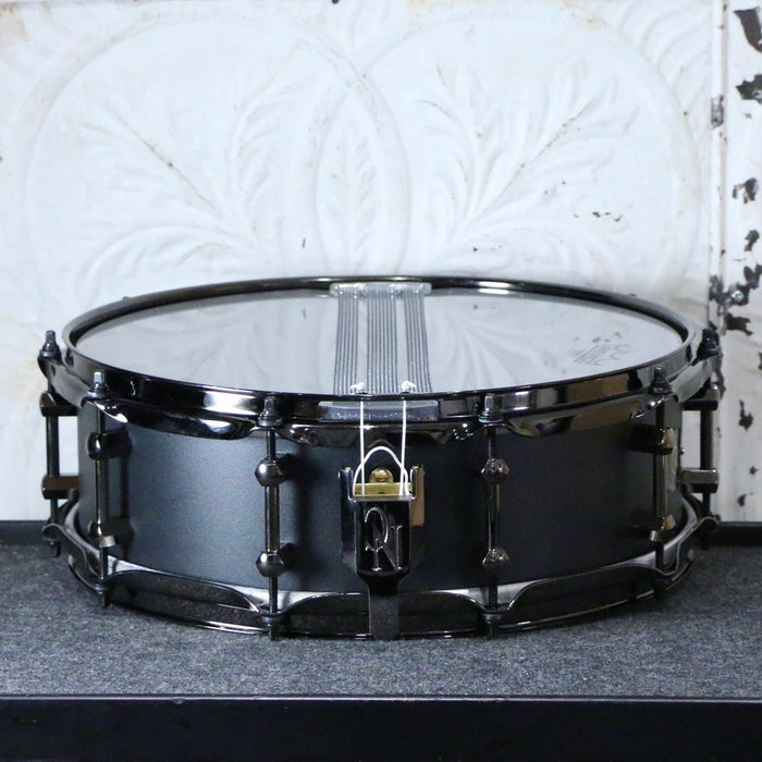 Noble & Cooley Alloy Classic Snare Drum 14X4.75po - Black