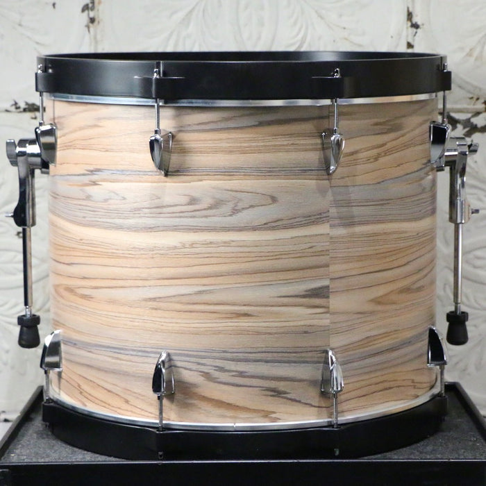 Batterie TAMA Imperialstar 20-10-12-14po + caisse claire 14po avec quincaillerie et cymbales - Natural Zebrawood Wrap
