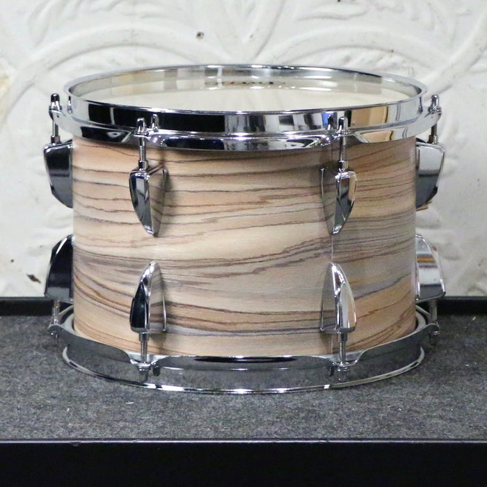 Batterie TAMA Imperialstar 20-10-12-14po + caisse claire 14po avec quincaillerie et cymbales - Natural Zebrawood Wrap