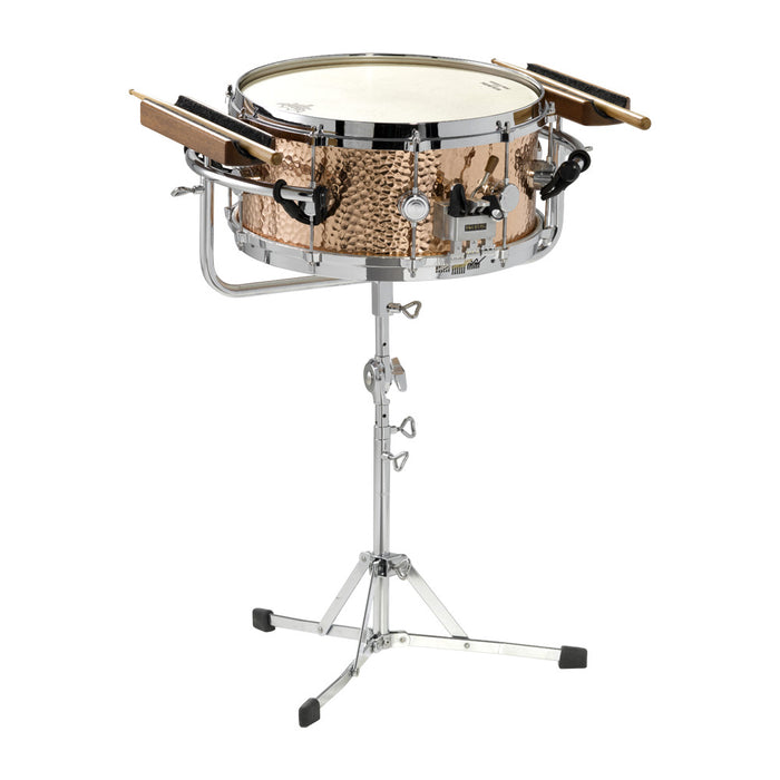 Kolberg 133-140FS Free Suspended Snare Drum Stand seated 14in