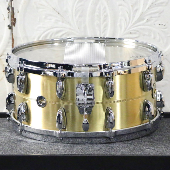 Caisse claire Gretsch USA Custom Bell Brass 14X6.5po