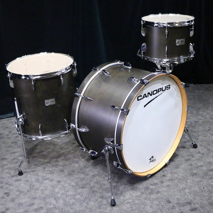 Batterie DEMO Canopus Yaiba Birch 24-13-16po - Antique Ebony Matt Lacquer