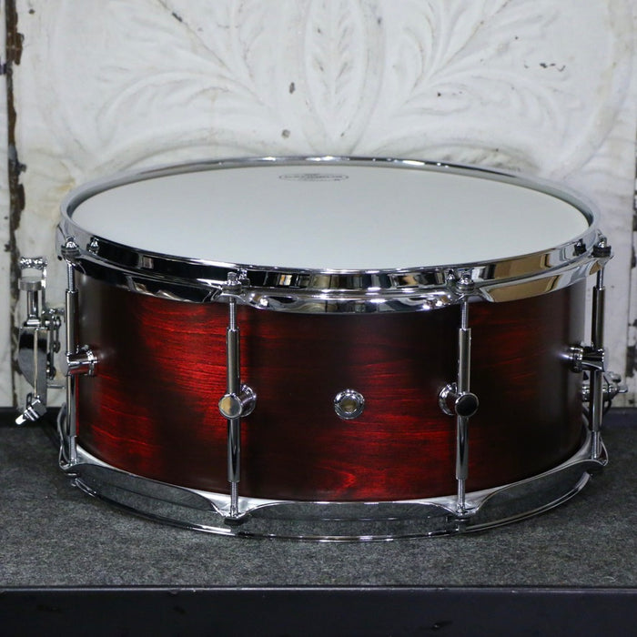 Caisse claire Canopus Birch 14X6.5po Rotten Red Matt Lacquer