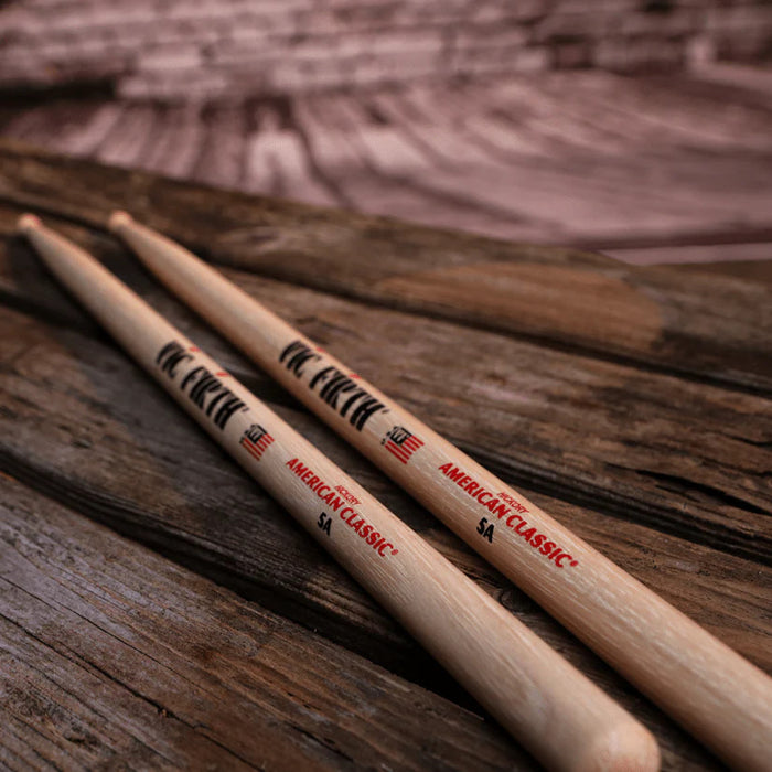 Baguettes de caisse claire Vic Firth American Classic 5A