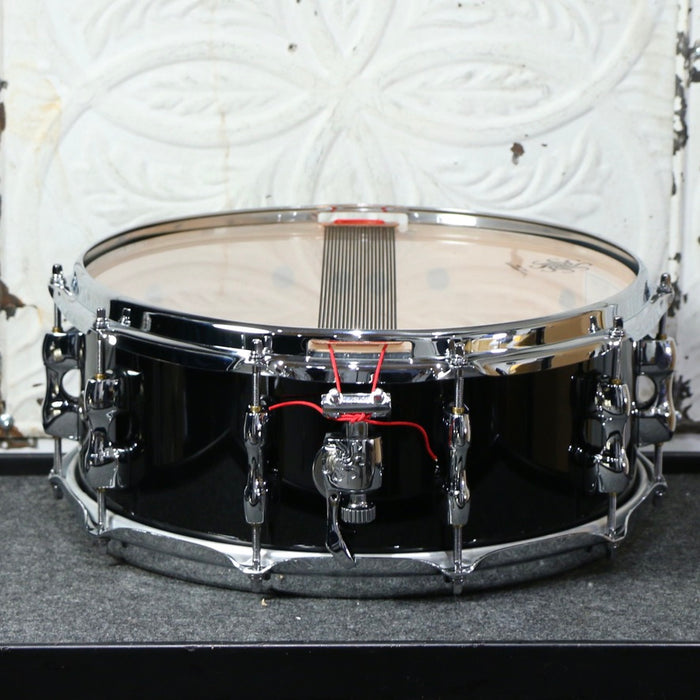 Sakae Maple Snare Drum 14X5.5in - Real Black