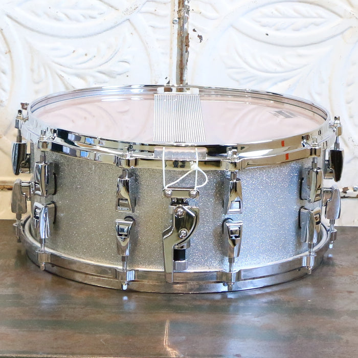 Caisse claire Yamaha Absolute Maple Hybrid 14X6po - Silver Sparkle
