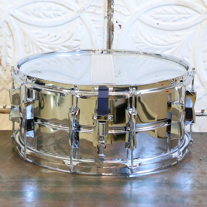 Caisse claire Yamaha Stage Custom Stainless Steel 14X6.5po