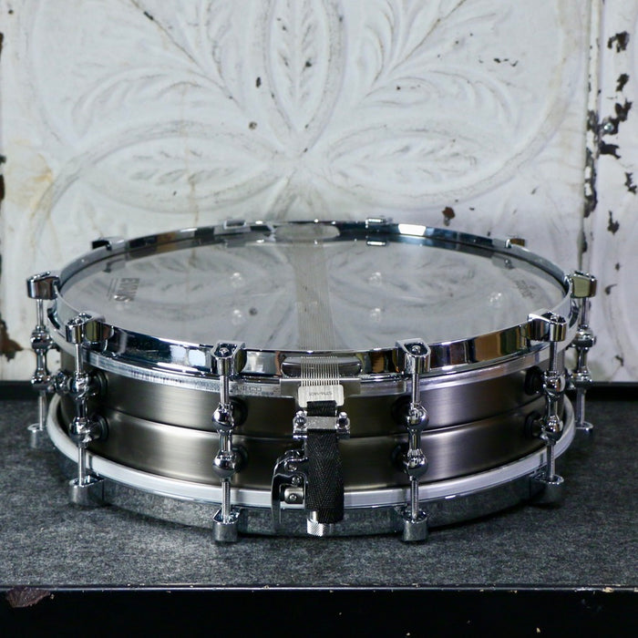 Majestic Opus One Concert Snare Drum 14X4 (Brass Shell 1.2mm)